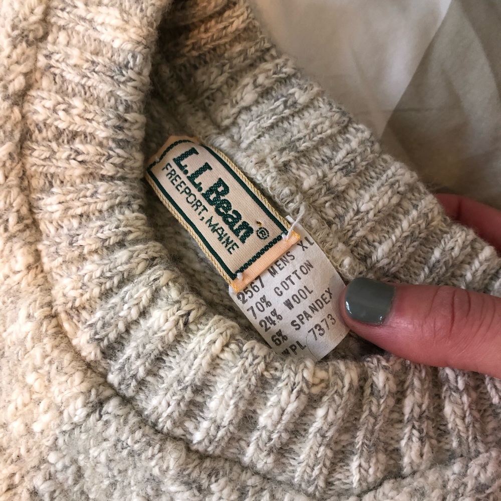 VINTAGE L.L. BEAN SWEATER